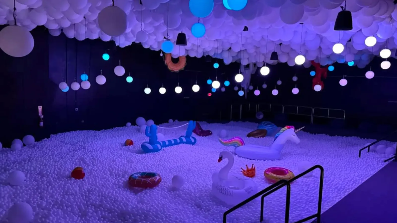 NEON BALL PIT